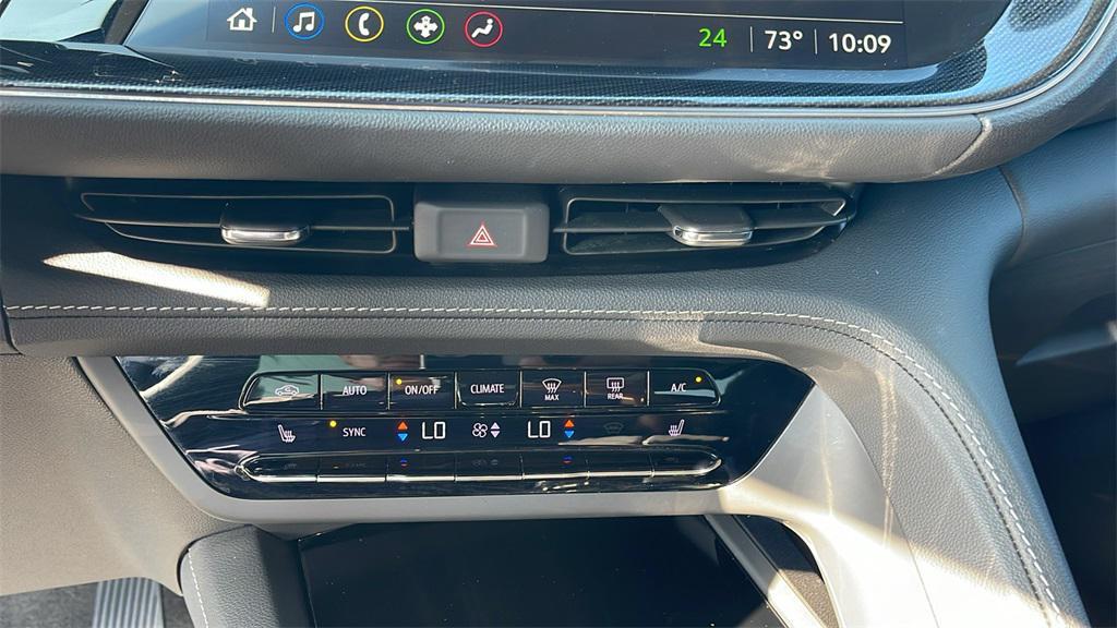 used 2023 Buick Envision car, priced at $26,995