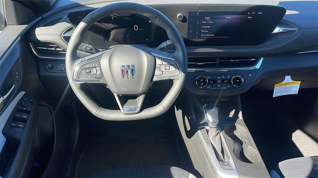 new 2025 Buick Envista car, priced at $25,685