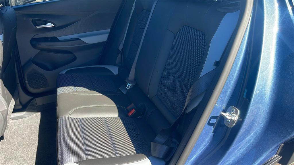 new 2025 Buick Envista car, priced at $25,685