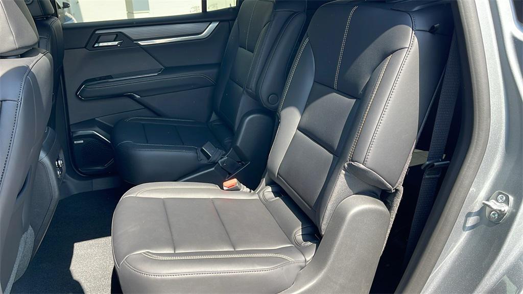 new 2025 GMC Acadia car, priced at $48,425