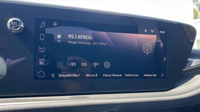 new 2025 Buick Envista car, priced at $26,185