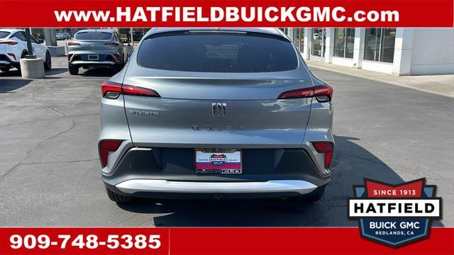 new 2025 Buick Envista car, priced at $26,185