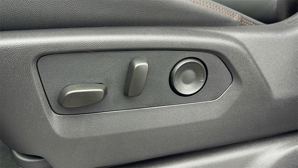 new 2026 GMC Sierra 2500 car, priced at $87,610