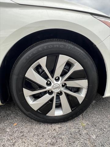 used 2020 Nissan Altima car, priced at $10,995