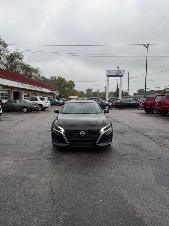 used 2023 Nissan Altima car, priced at $14,995