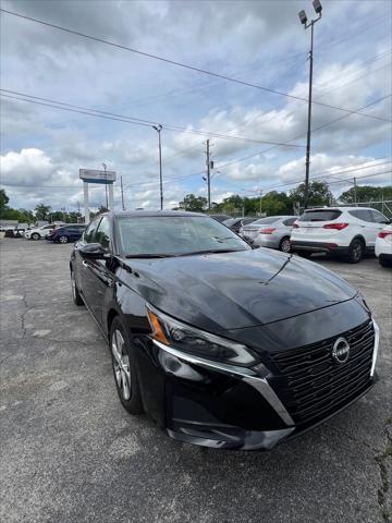 used 2023 Nissan Altima car, priced at $16,495