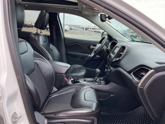 used 2019 Jeep Cherokee car, priced at $16,495