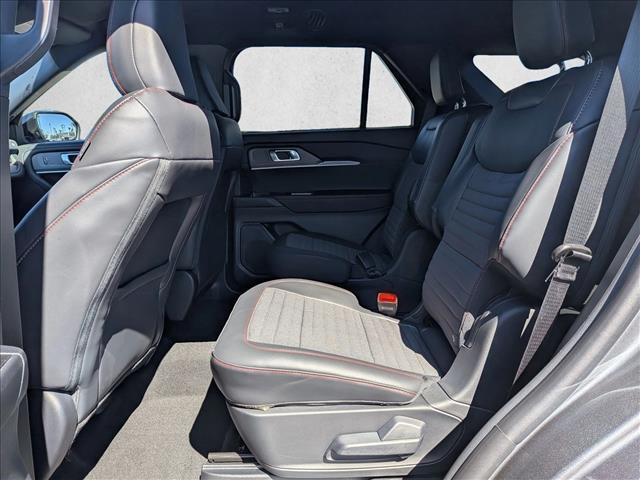 new 2025 Ford Explorer car, priced at $48,080