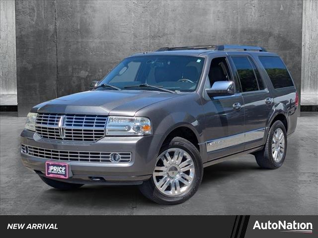 used 2013 Lincoln Navigator car, priced at $14,995
