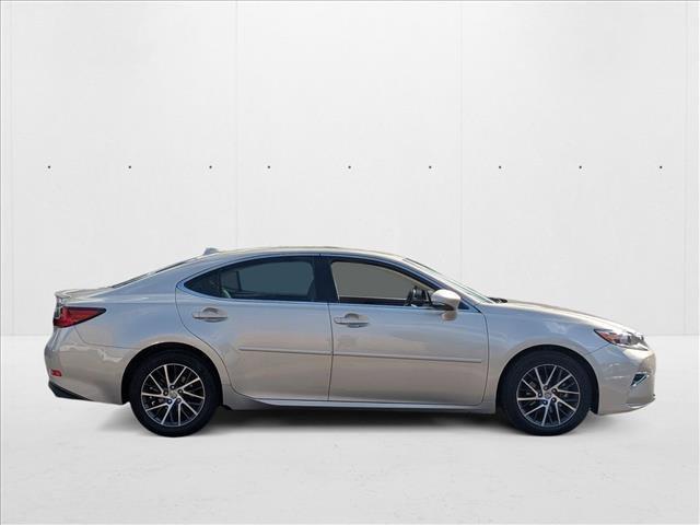 used 2016 Lexus ES 350 car, priced at $15,991