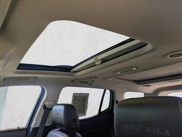 used 2023 GMC Acadia car, priced at $29,998