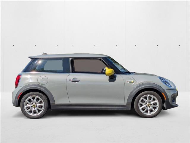 used 2021 MINI SE Hardtop car, priced at $16,998