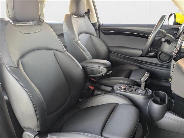 used 2021 MINI SE Hardtop car, priced at $16,998