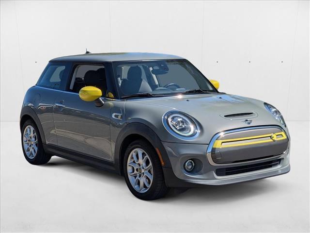 used 2021 MINI SE Hardtop car, priced at $16,998
