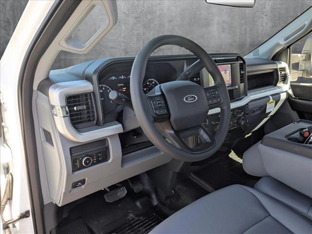 new 2025 Ford F-250 car, priced at $49,930