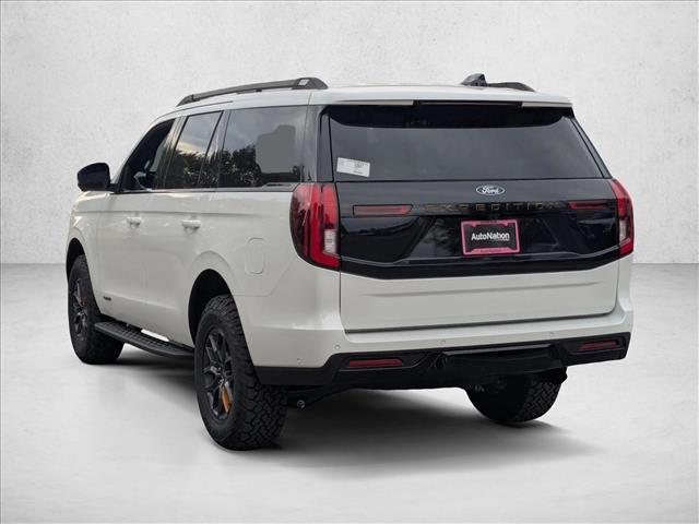 new 2025 Ford Expedition car, priced at $86,180