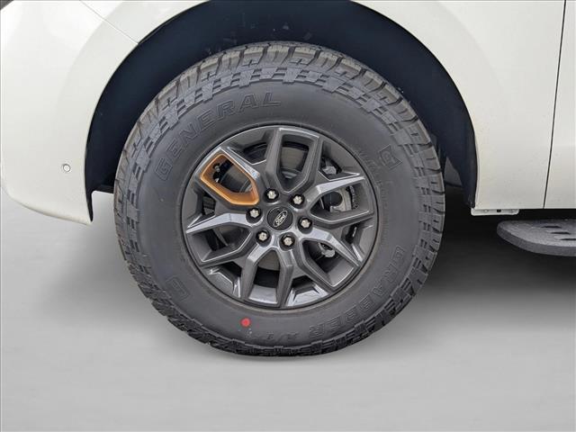 new 2025 Ford Expedition car, priced at $86,180