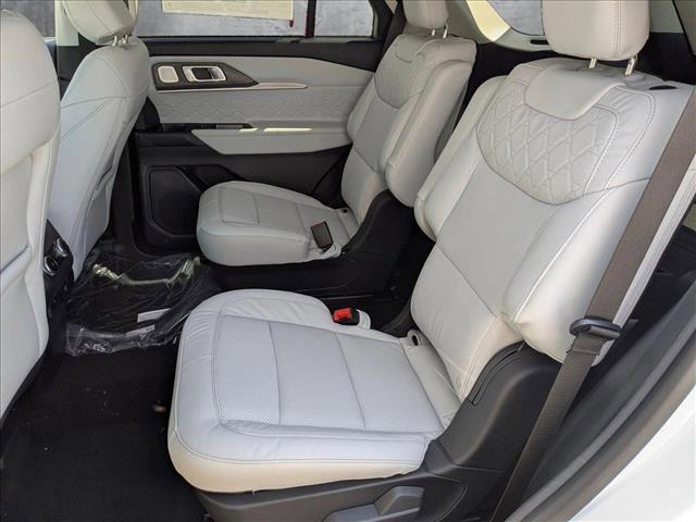 new 2025 Ford Explorer car, priced at $58,694