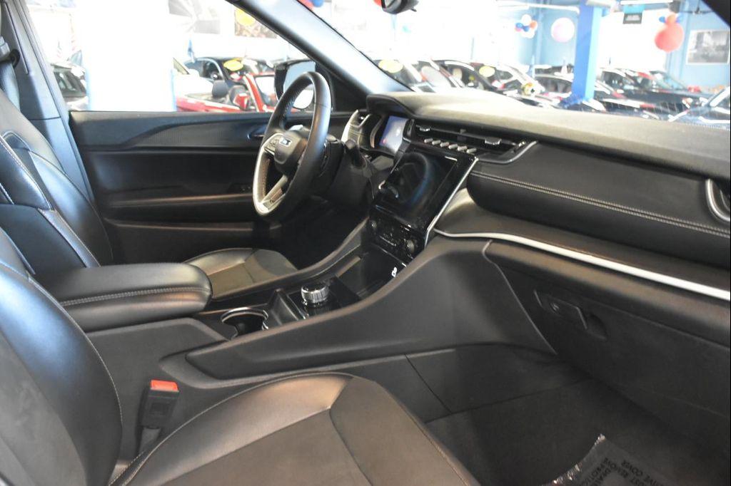 used 2024 Jeep Grand Cherokee L car, priced at $31,981