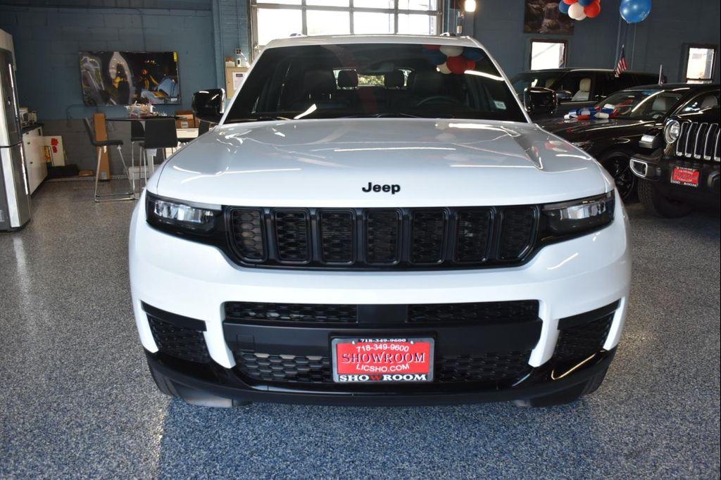 used 2024 Jeep Grand Cherokee L car, priced at $31,981