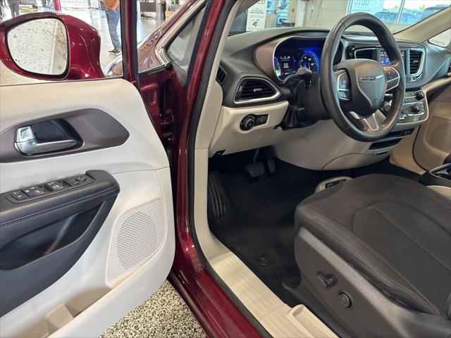 used 2019 Chrysler Pacifica car, priced at $17,377