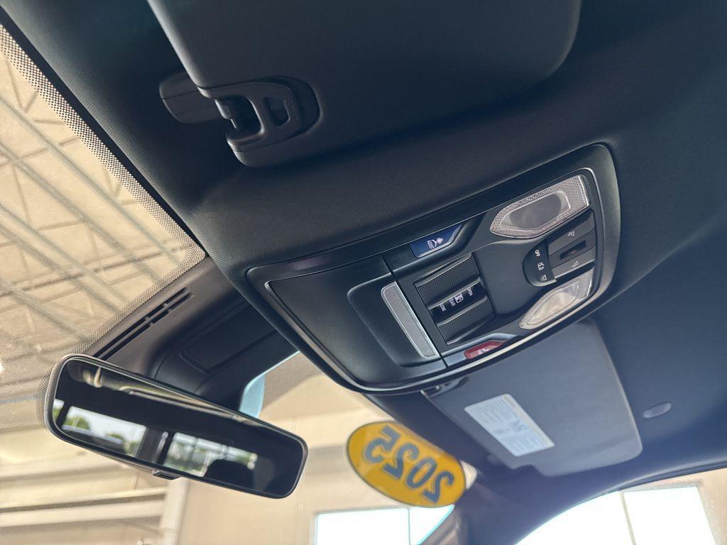 new 2025 Ram 1500 car, priced at $47,686