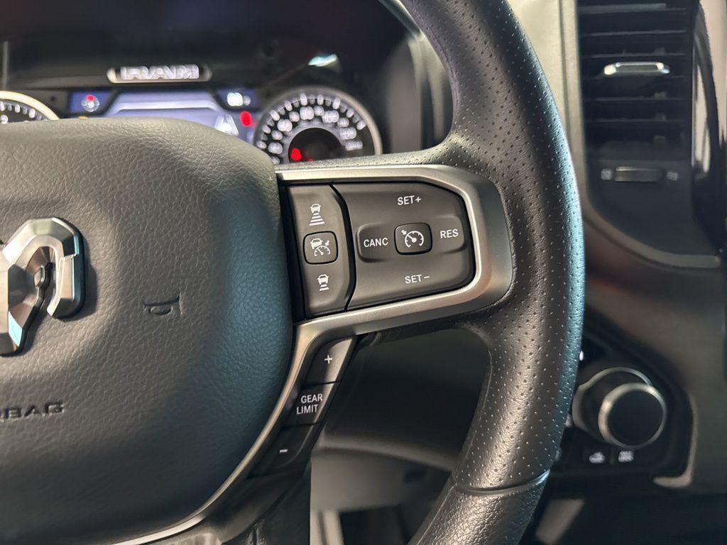 new 2025 Ram 1500 car, priced at $47,686