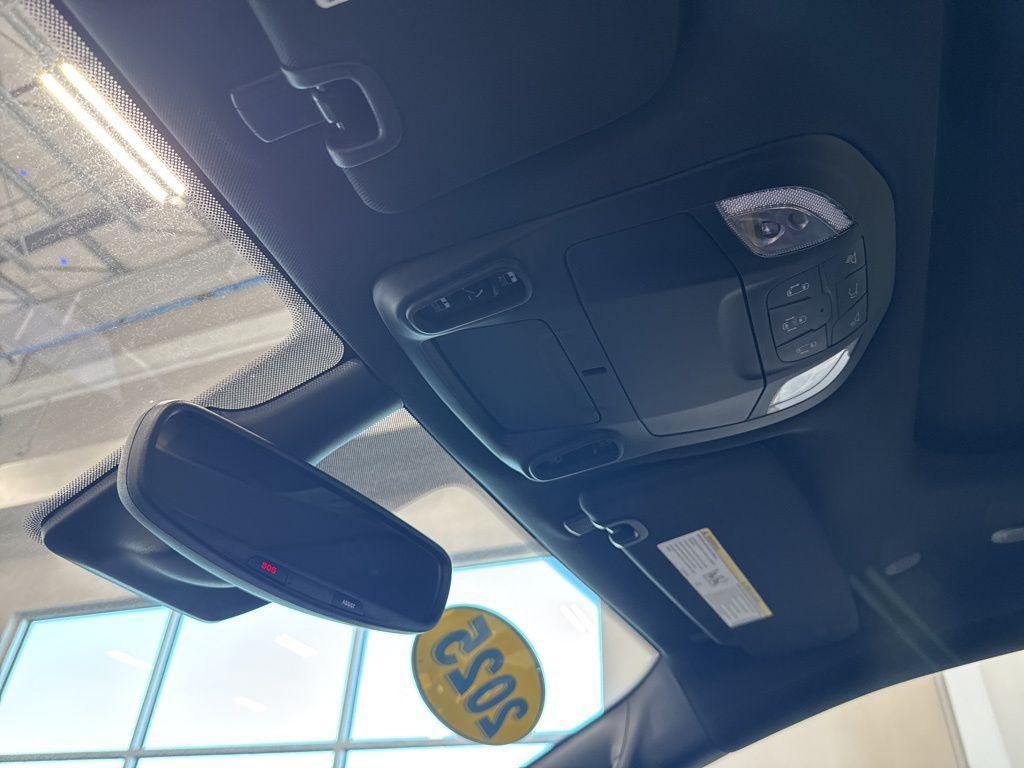 new 2025 Chrysler Pacifica car, priced at $46,862