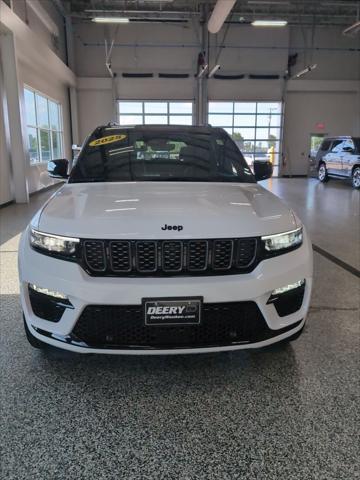 new 2025 Jeep Grand Cherokee car, priced at $57,217
