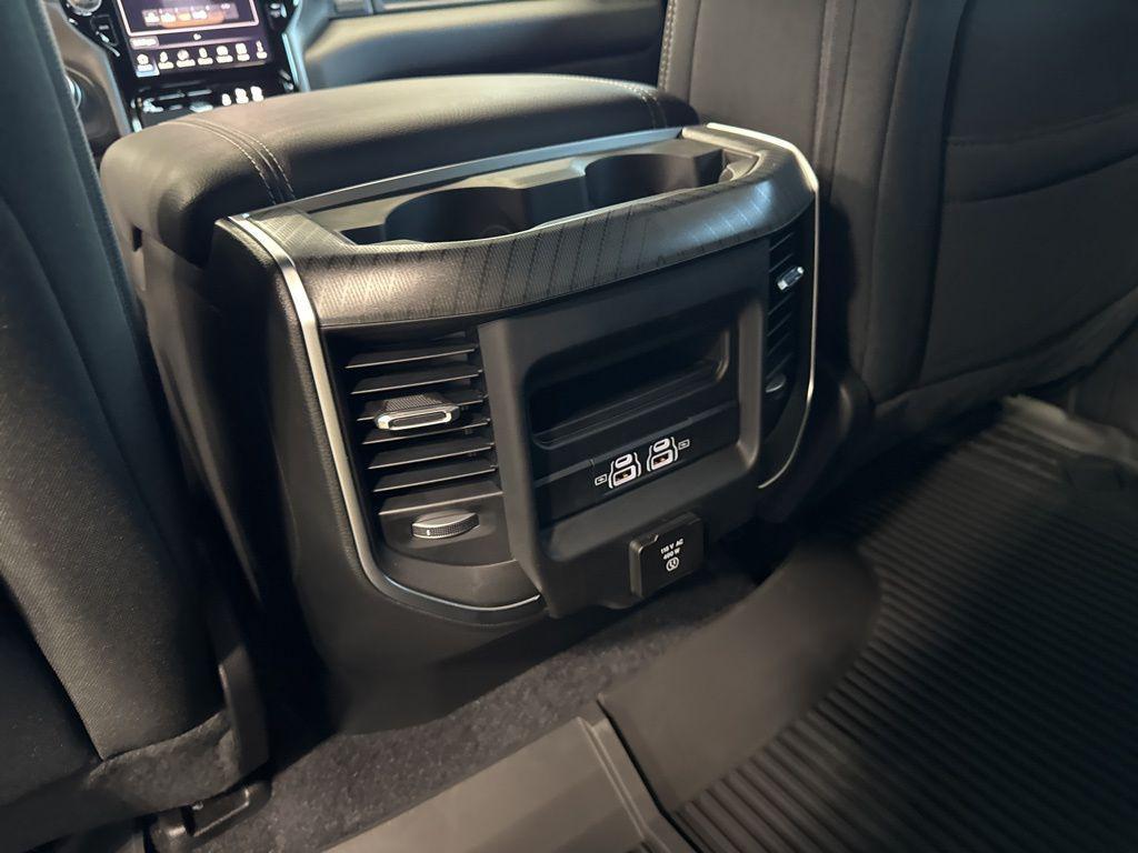new 2025 Ram 1500 car, priced at $47,861
