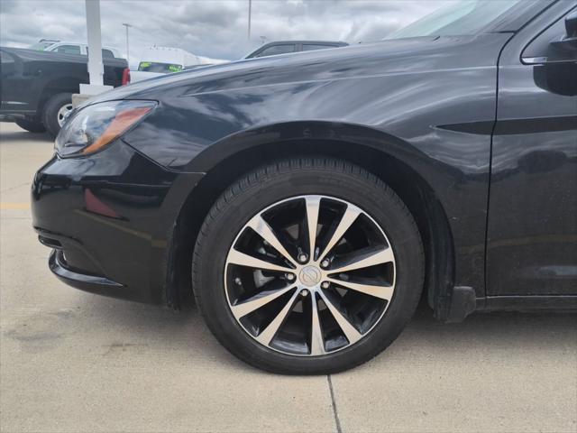 used 2014 Chrysler 200 car, priced at $10,499