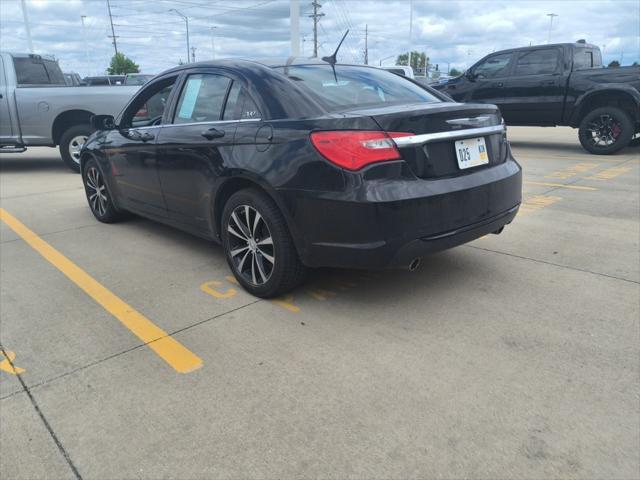 used 2014 Chrysler 200 car, priced at $10,499