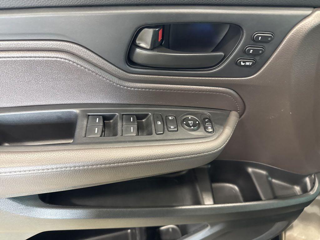 used 2022 Honda Odyssey car, priced at $32,607