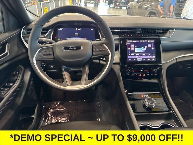 new 2025 Jeep Grand Cherokee car, priced at $32,601