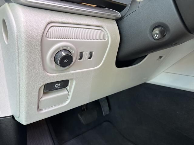 new 2025 Jeep Wagoneer car, priced at $80,135