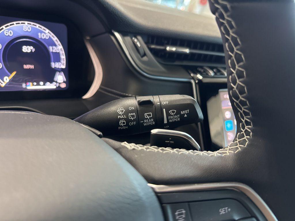 new 2025 Jeep Grand Cherokee L car, priced at $39,331
