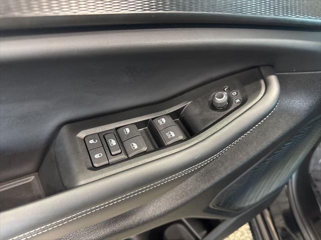 new 2025 Jeep Grand Cherokee car, priced at $37,714