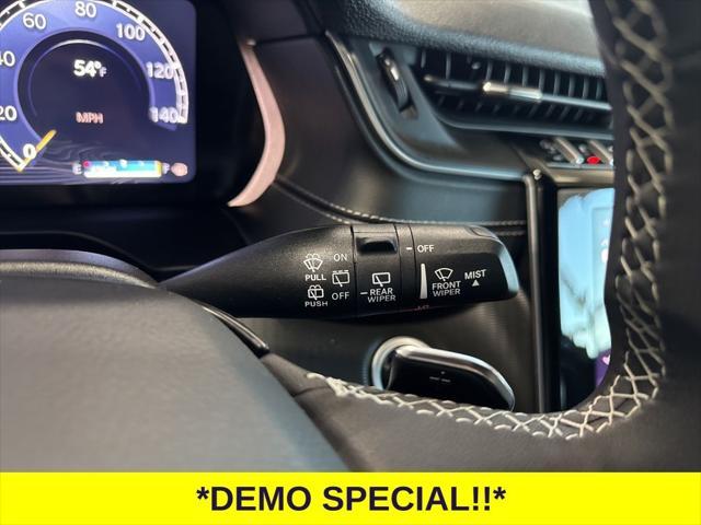 new 2025 Jeep Grand Cherokee car, priced at $33,777