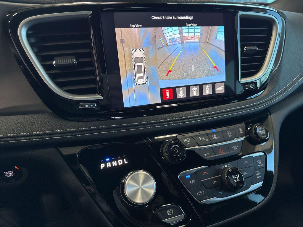 new 2025 Chrysler Pacifica car, priced at $47,112