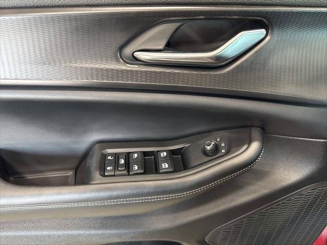 used 2024 Jeep Grand Cherokee car, priced at $34,381
