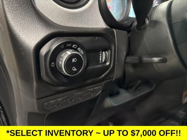 new 2025 Jeep Gladiator car, priced at $39,623