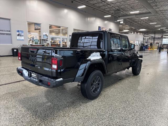 new 2025 Jeep Gladiator car, priced at $42,076