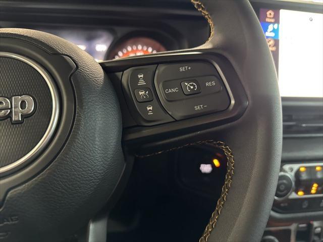 new 2025 Jeep Gladiator car, priced at $42,076