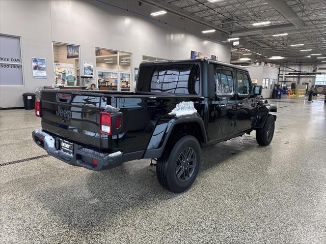 new 2025 Jeep Gladiator car, priced at $43,826