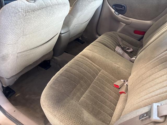 used 2002 Pontiac Grand Prix car, priced at $3,995