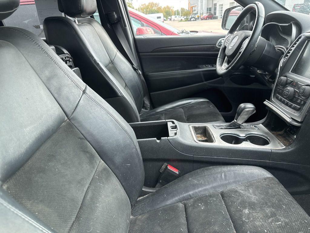 used 2017 Jeep Grand Cherokee car, priced at $15,310