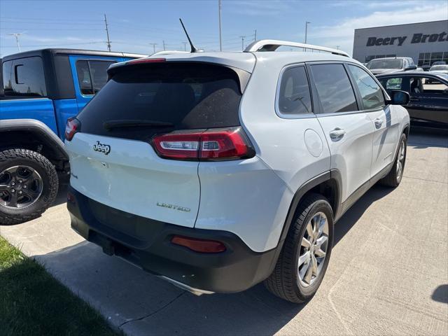 used 2015 Jeep Cherokee car, priced at $13,932