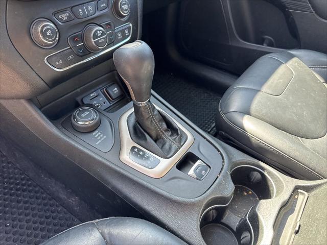 used 2015 Jeep Cherokee car, priced at $13,932