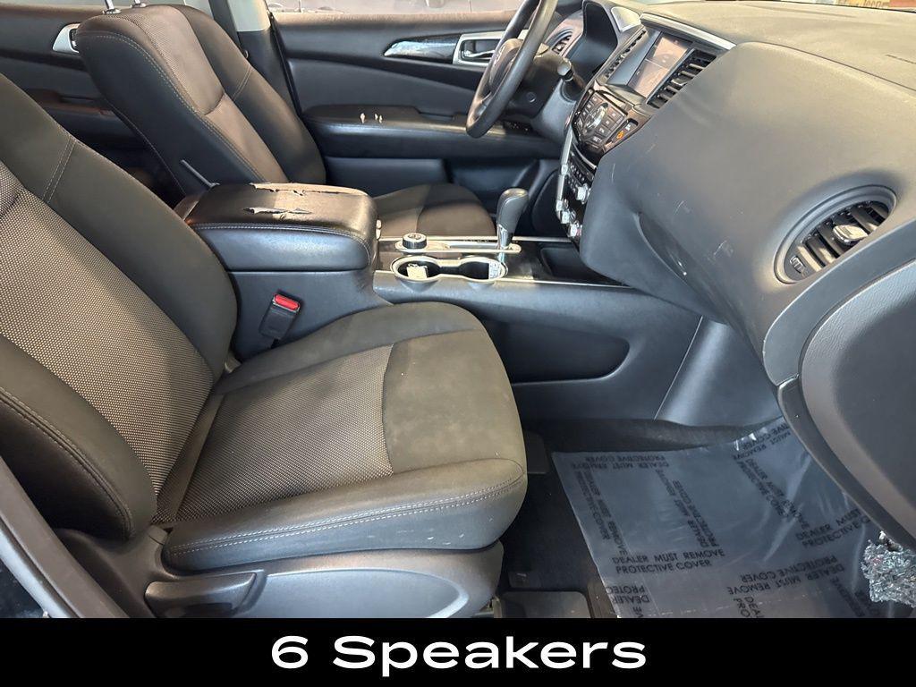 used 2020 Nissan Pathfinder car, priced at $14,000