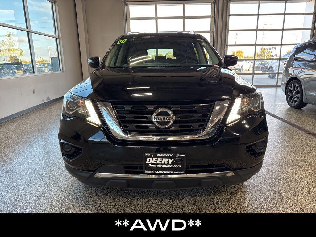 used 2020 Nissan Pathfinder car, priced at $14,000